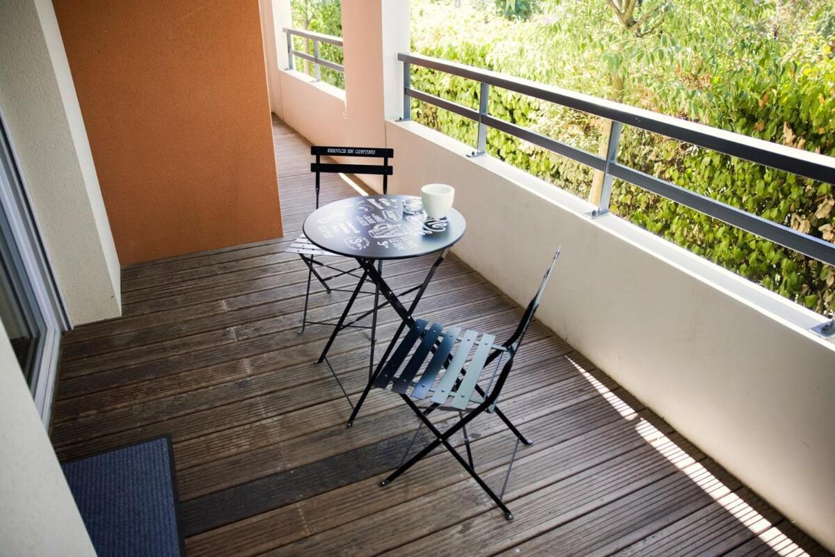 Apartamento Le Jardin Séquoia - Terrasse - Parking - Arrivée Autonome LʼUnion Exterior foto